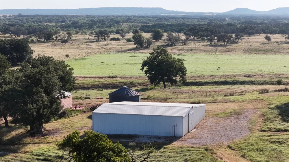 2992 County Road 2400 Lometa, TX 76853