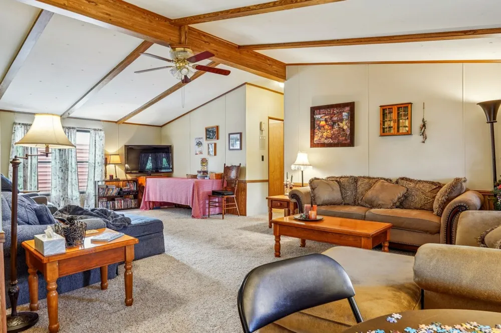 363 Oakview Road Gainesville, TX 76240