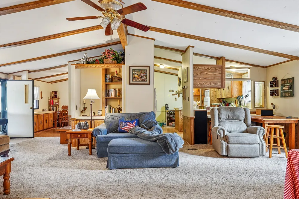 363 Oakview Road Gainesville, TX 76240