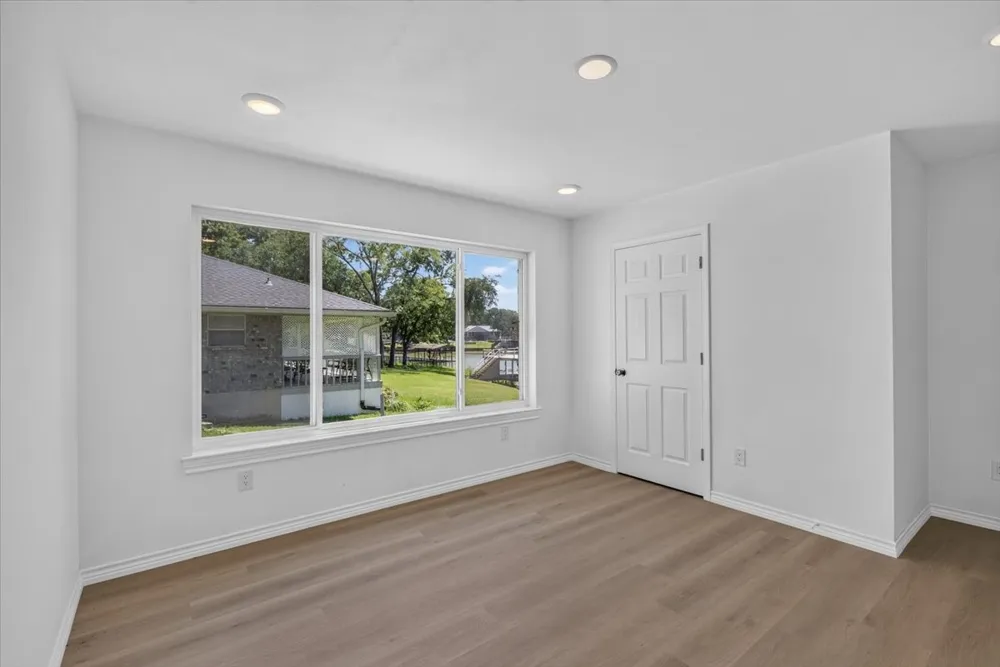 127 Camino Robles Gun Barrel City, TX 75156