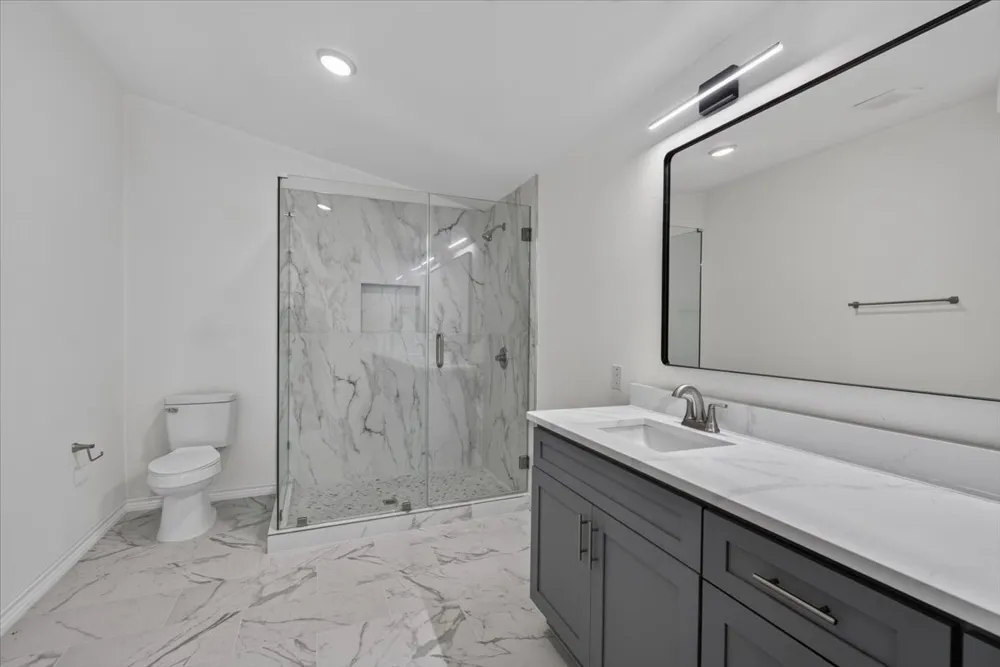 127 Camino Robles Gun Barrel City, TX 75156