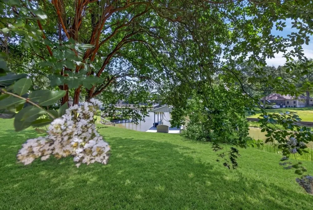 127 Camino Robles Gun Barrel City, TX 75156
