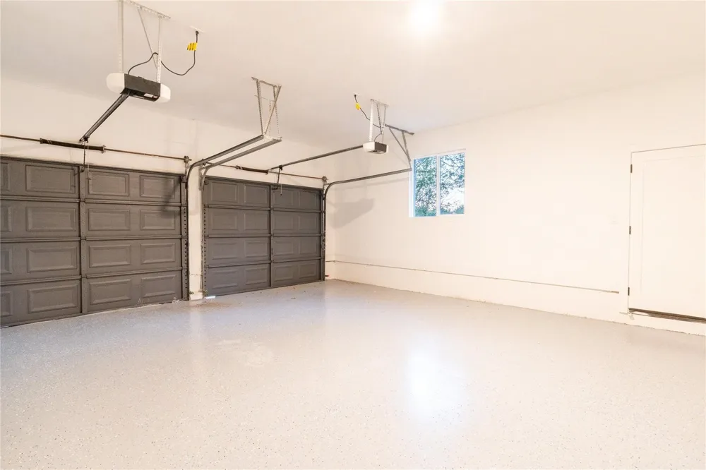 209 W 9th Street Kemp, TX 75143