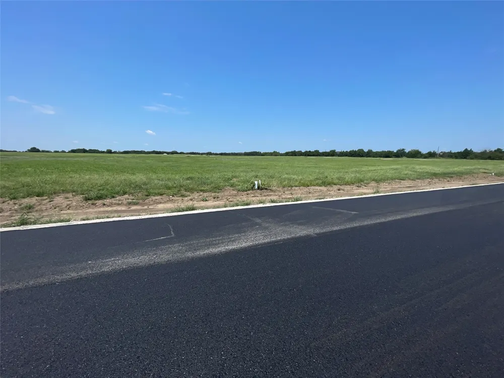 573 Sycamore Hills Loop Gordonville, TX 76245