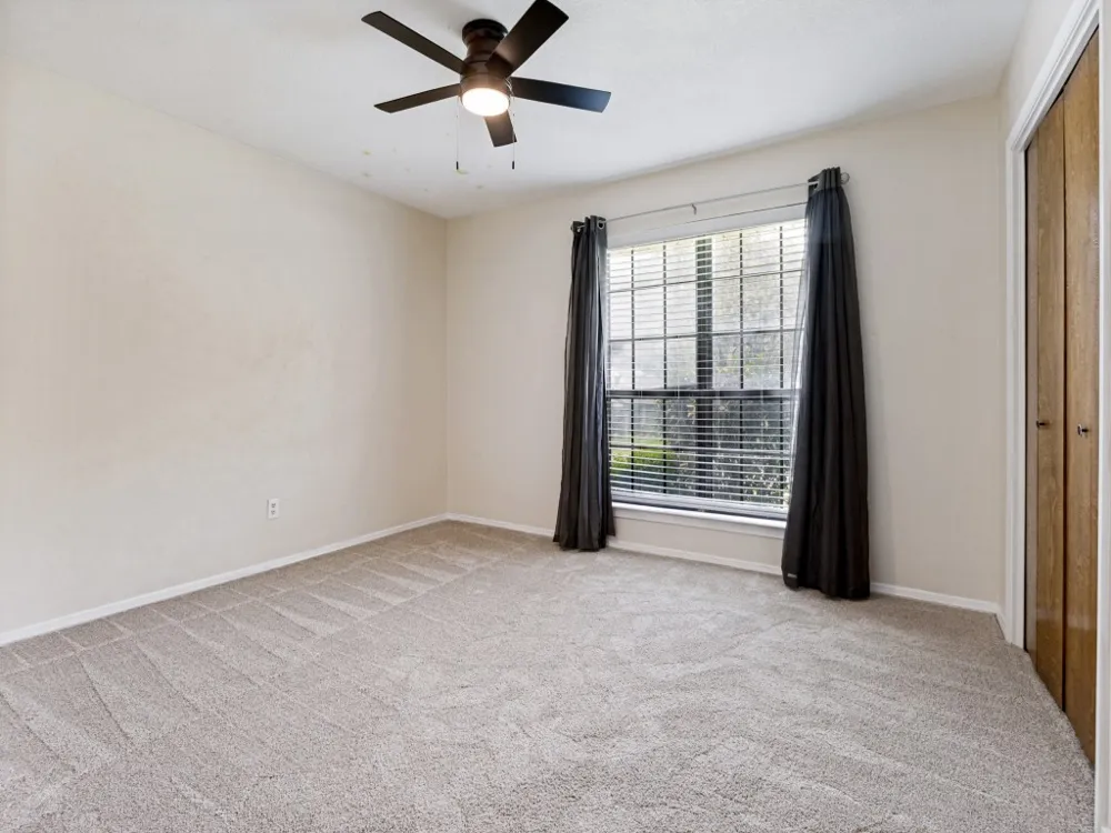 1620 Post Oak Drive Bedford, TX 76021