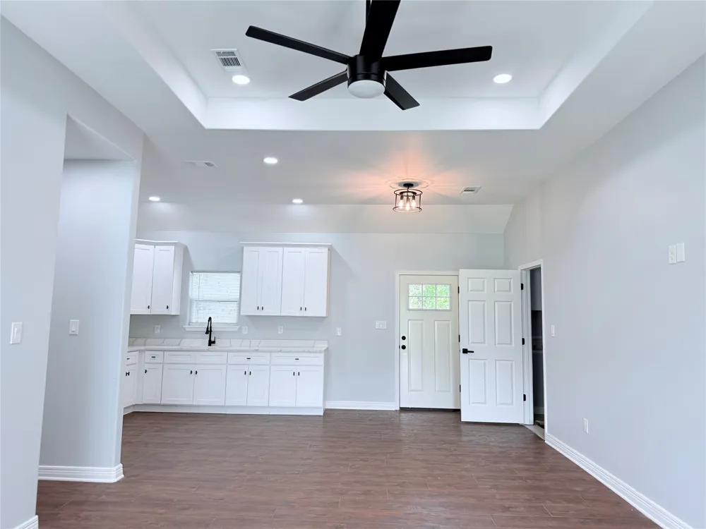 449 Cypress Street Pittsburg, TX 75686