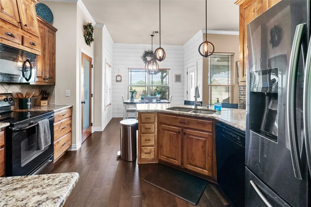 2039 Park Springs Road Sulphur Springs, TX 75482