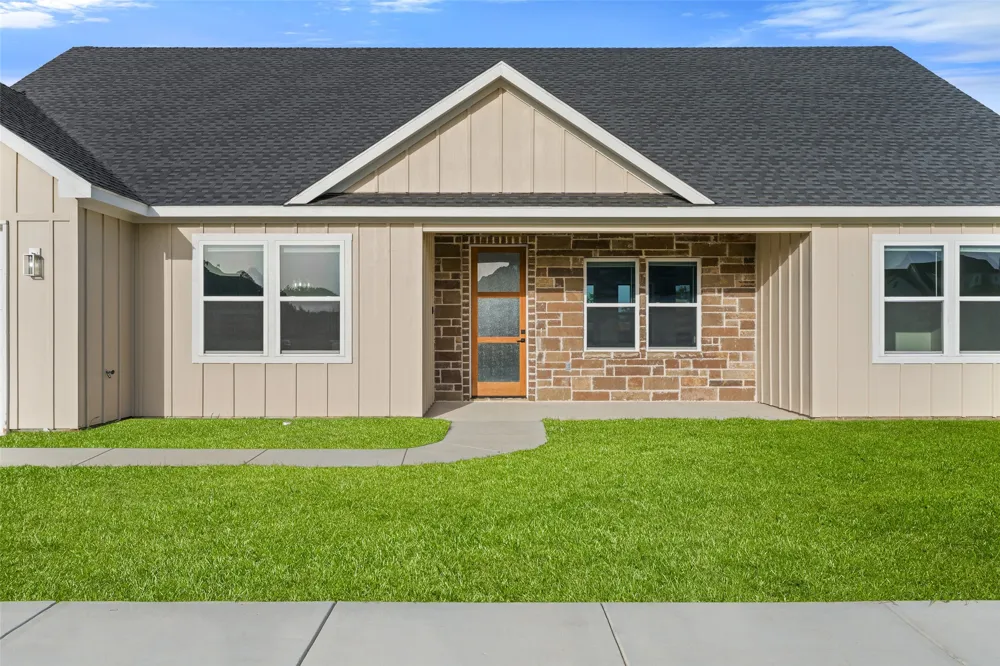 548 Highview Court Godley, TX 76044
