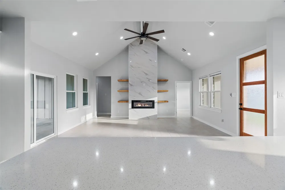 548 Highview Court Godley, TX 76044