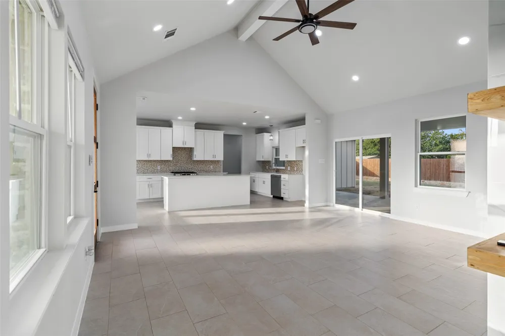 548 Highview Court Godley, TX 76044