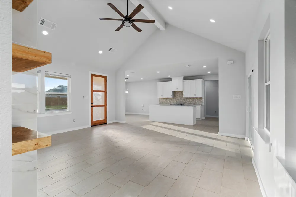 548 Highview Court Godley, TX 76044
