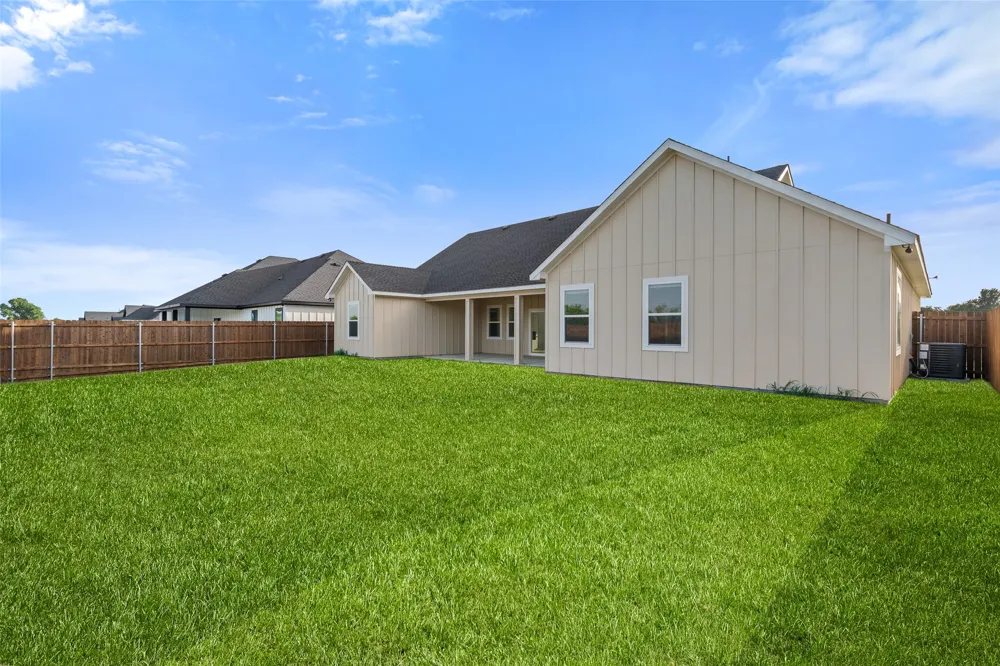 548 Highview Court Godley, TX 76044