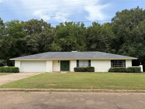 105 Kent Drive