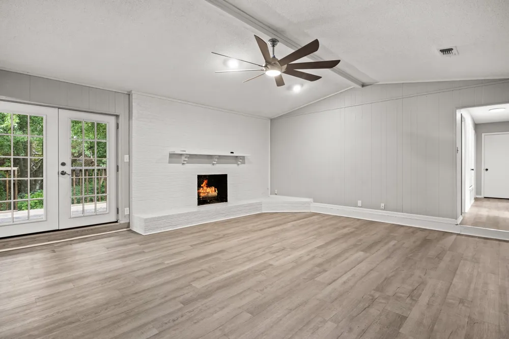 105 Kent Drive Pittsburg, TX 75686