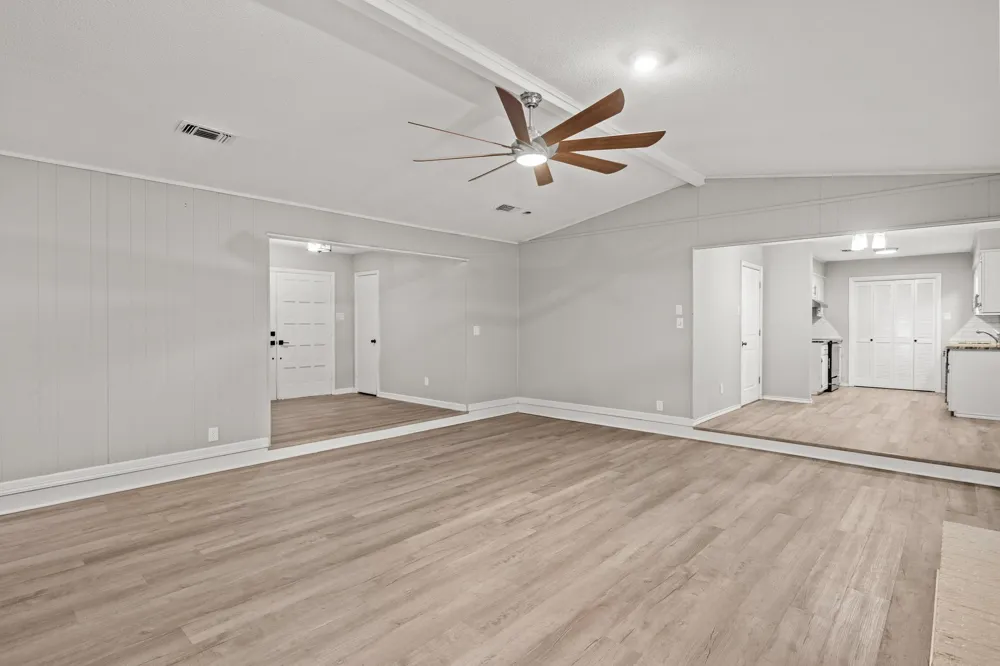 105 Kent Drive Pittsburg, TX 75686
