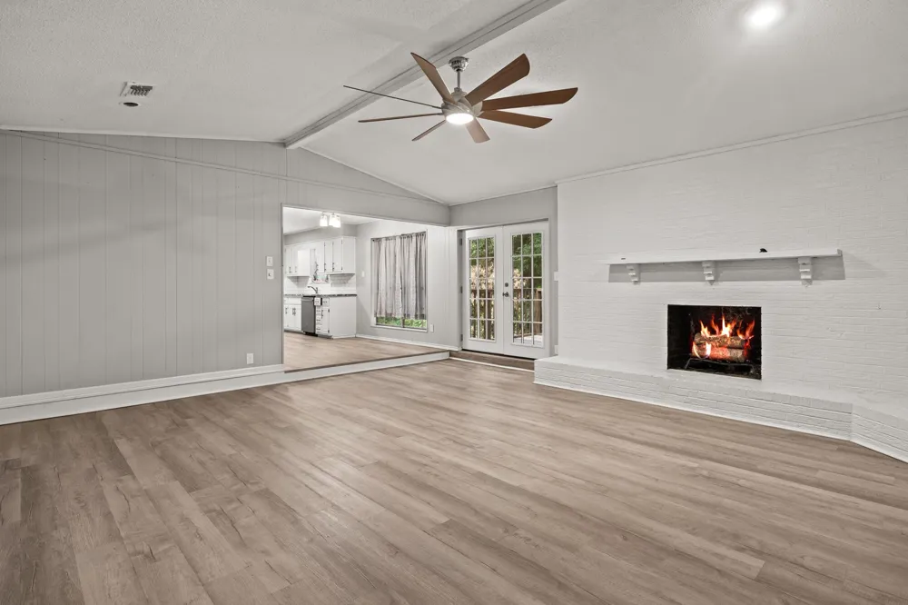 105 Kent Drive Pittsburg, TX 75686