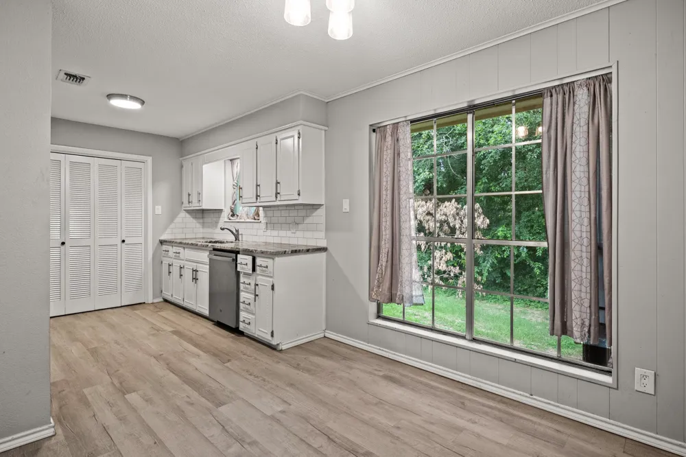 105 Kent Drive Pittsburg, TX 75686