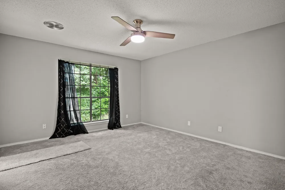 105 Kent Drive Pittsburg, TX 75686