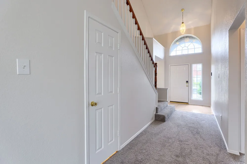 1626 Arbor Creek Drive Garland, TX 75040