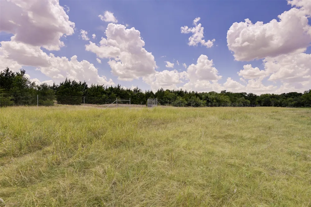 581 Dunkerley Road Ennis, TX 75119