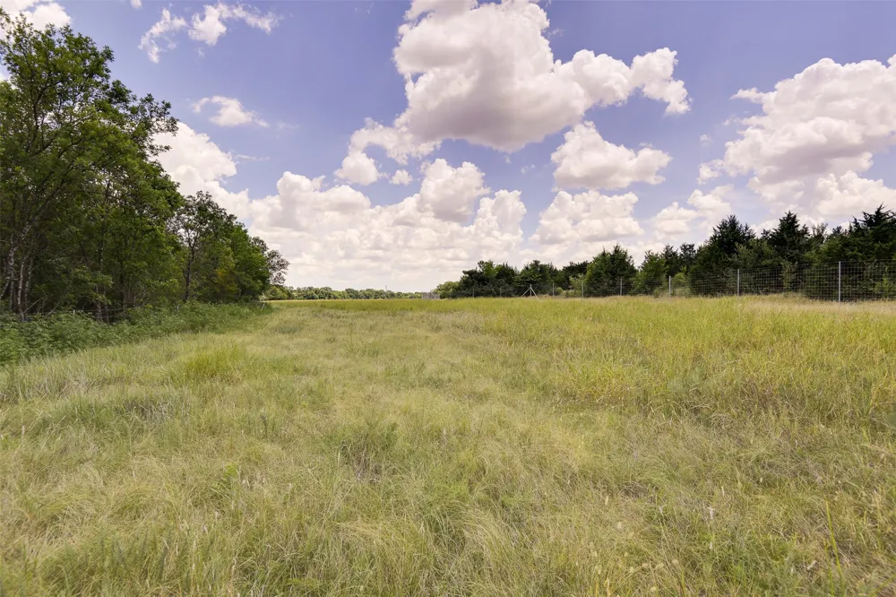581 Dunkerley Road Ennis, TX 75119