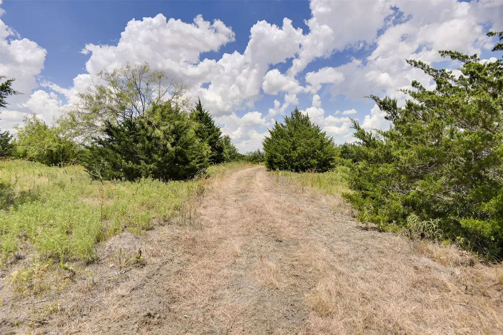 581 Dunkerley Road Ennis, TX 75119