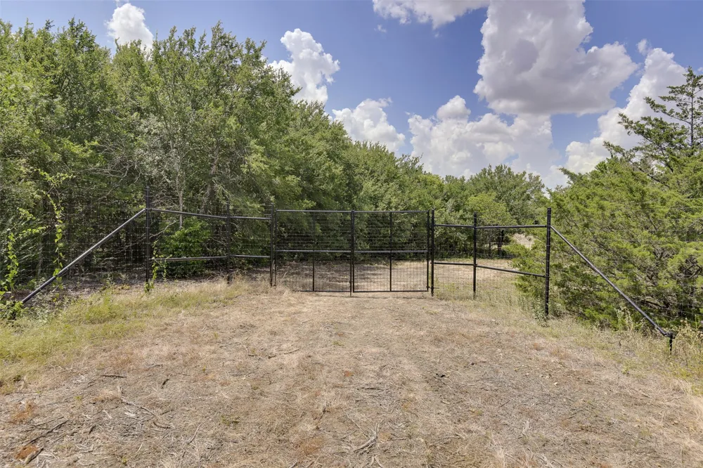 581 Dunkerley Road Ennis, TX 75119