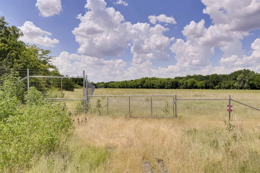 581 Dunkerley Road Ennis, TX 75119
