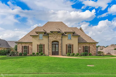 1811 Coldwater Creek