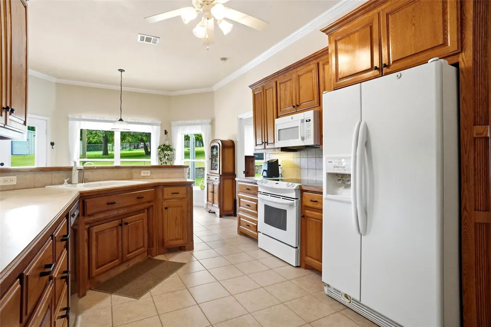 114 Bolivar Drive Weatherford, TX 76085