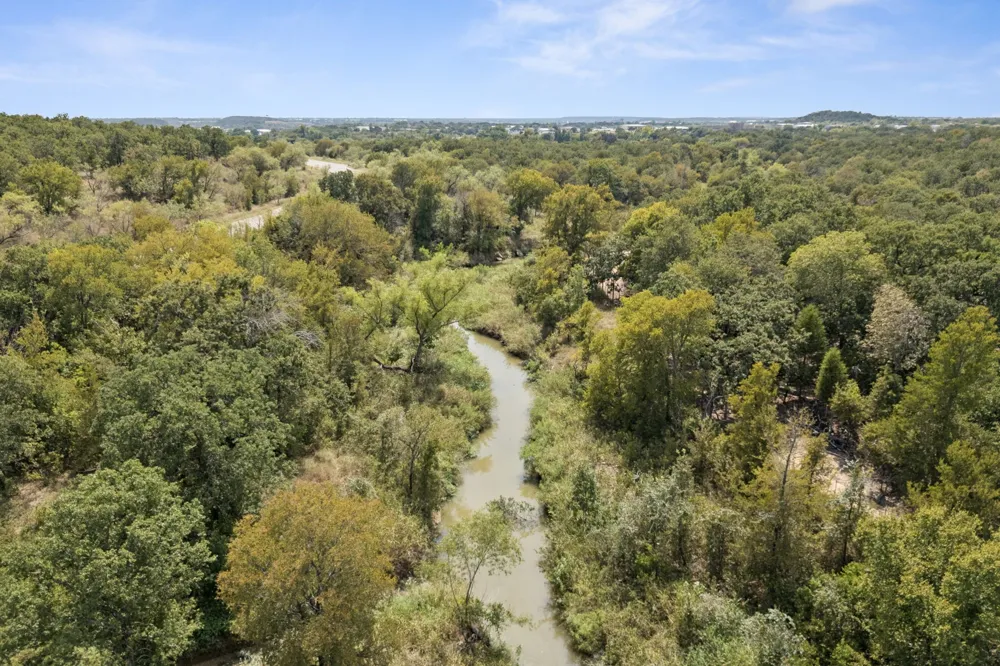 620 Pershing Road Mineral Wells, TX 76067