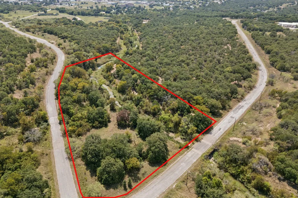 620 Pershing Road Mineral Wells, TX 76067