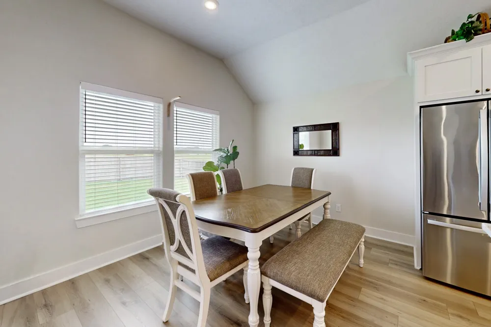 100 Turnrow Cove Snook, TX 77878