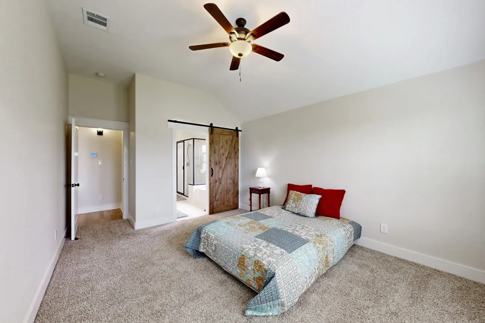 100 Turnrow Cove Snook, TX 77878