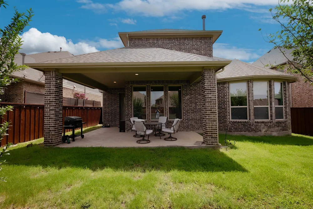 4637 Seabiscuit Street Carrollton, TX 75010