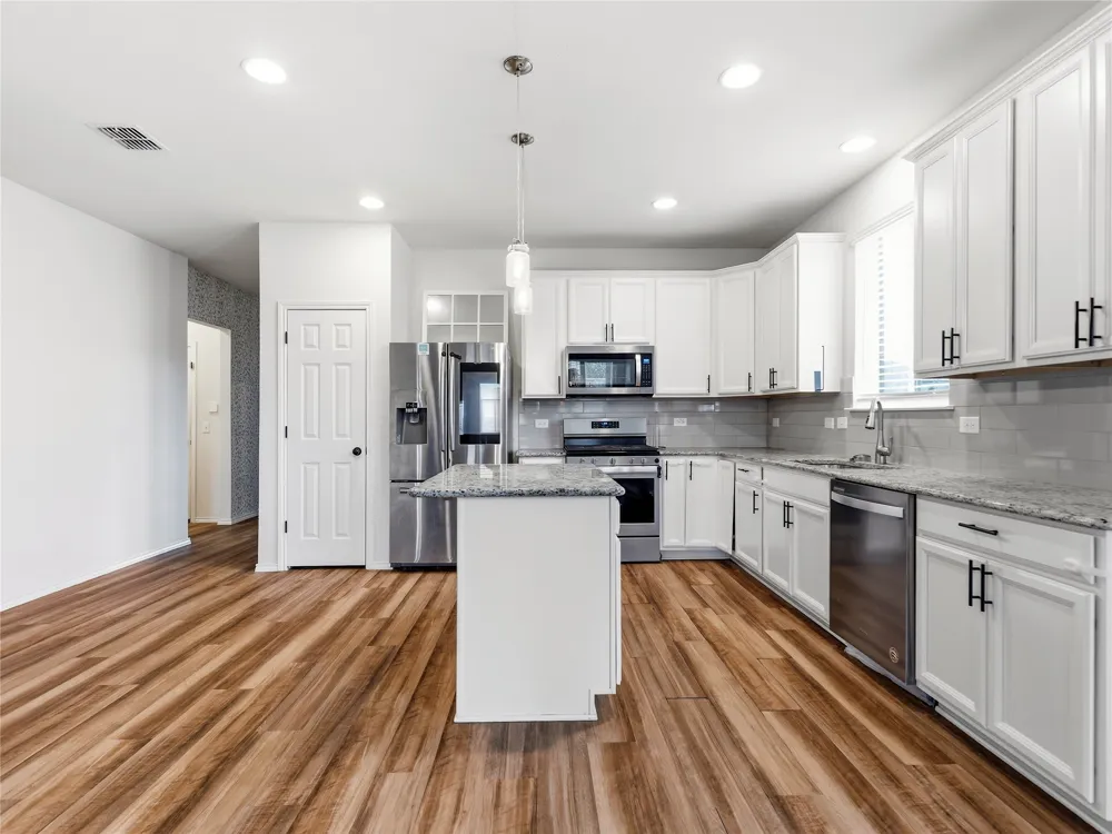 2804 Brisco Way Aubrey, TX 76227