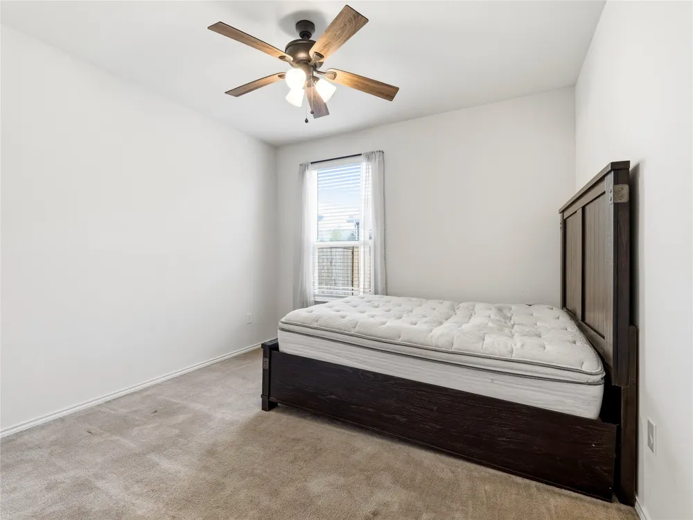2804 Brisco Way Aubrey, TX 76227