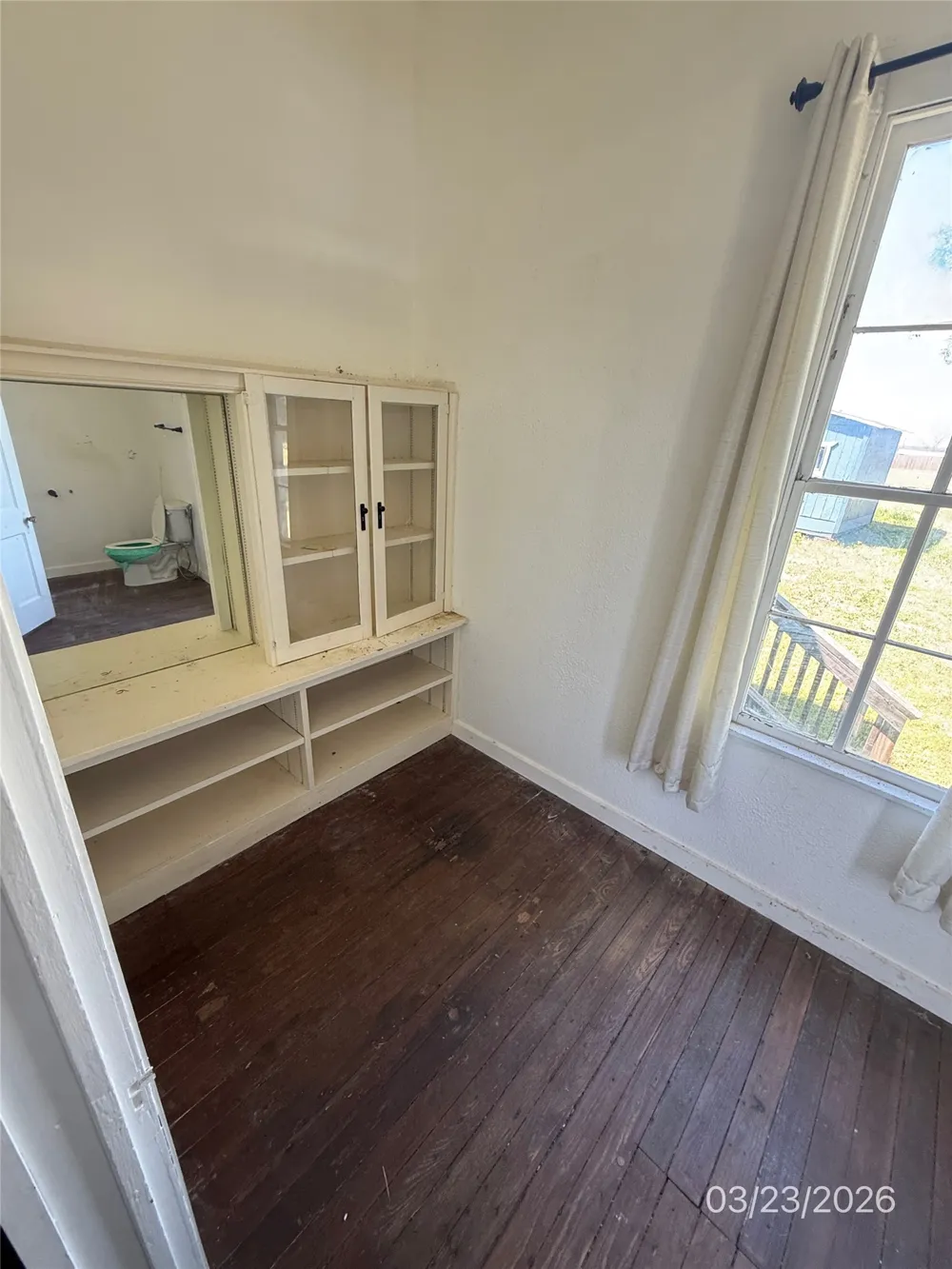 507 E Logan Street Calvert, TX 77837