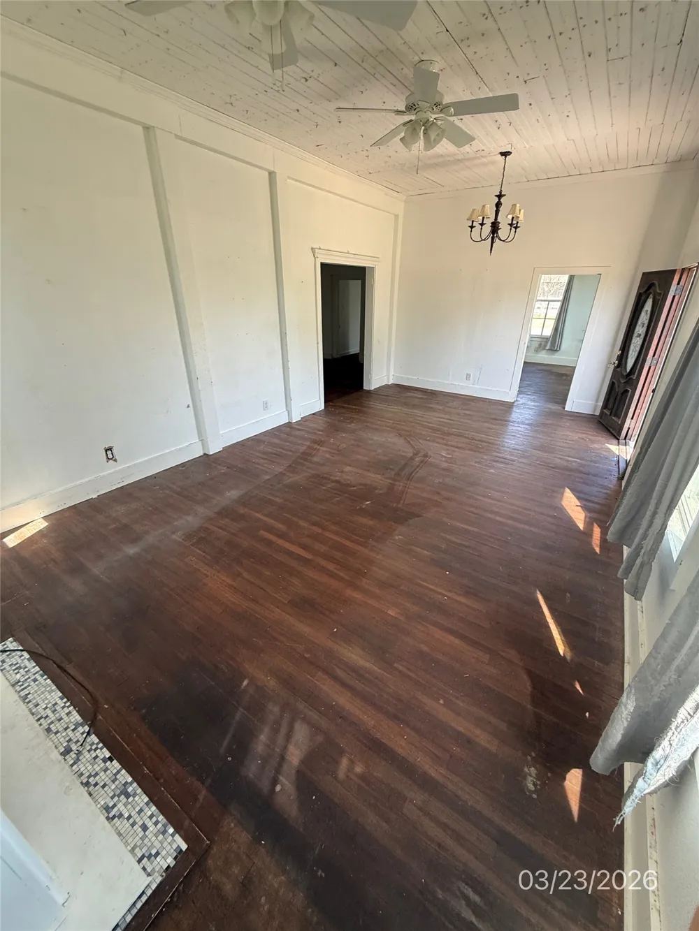 507 E Logan Street Calvert, TX 77837