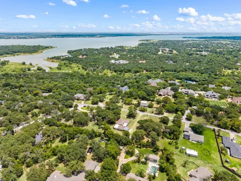 3180 Southlake Park Road