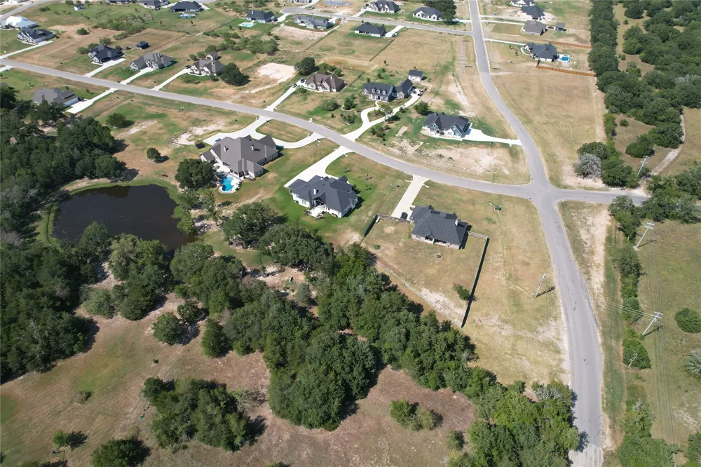 9373 Green Branch Loop Bryan, TX 77808