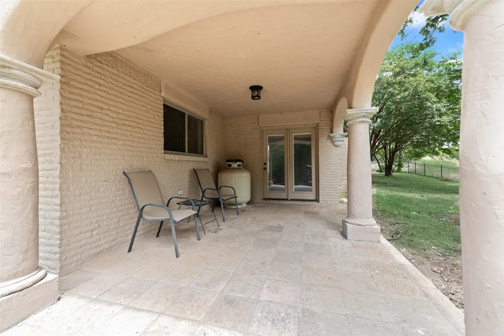 7220 Shiloh Road Midlothian, TX 76065