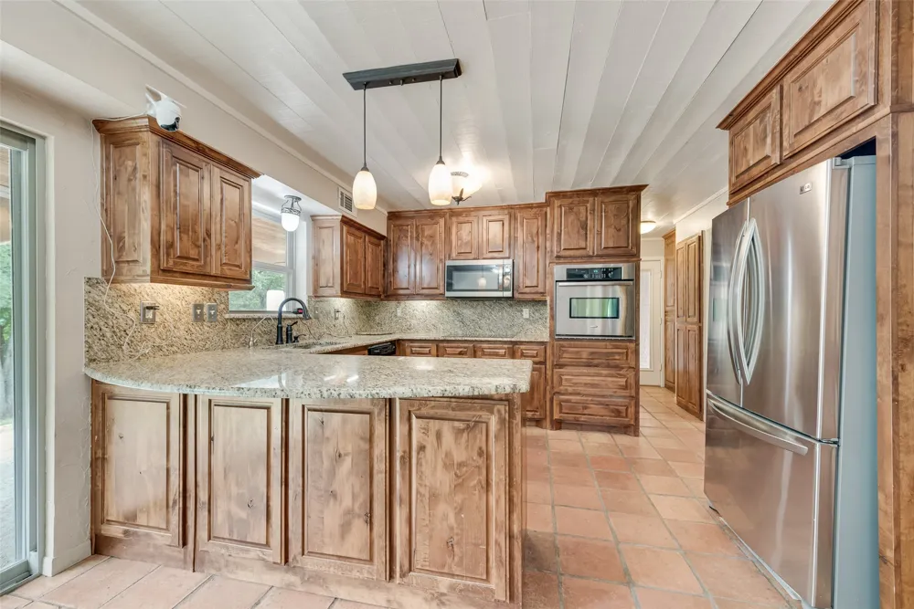 7220 Shiloh Road Midlothian, TX 76065