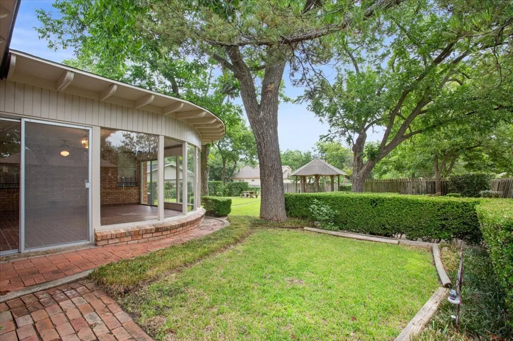 204 Marable Street West, TX 76691