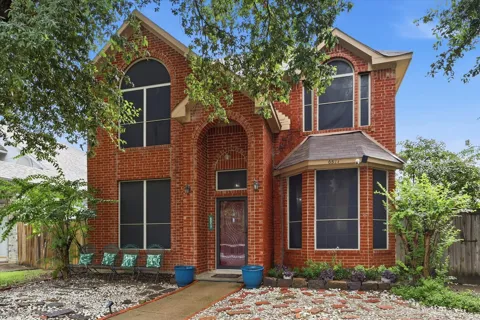 6517 White Oak Drive