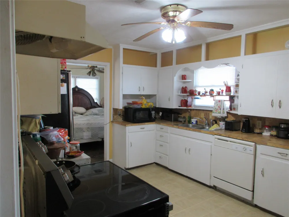 704 Wabash Street #1 Marlin, TX 76661
