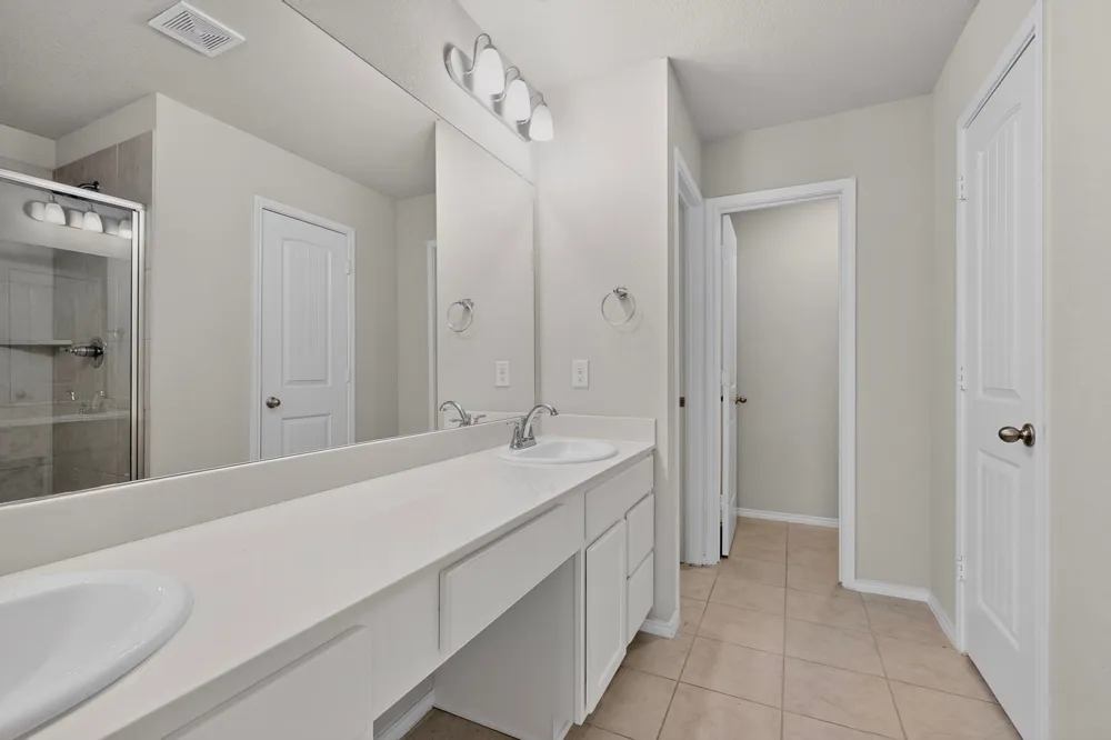 6009 Driscoll Lane Providence Village, TX 76227