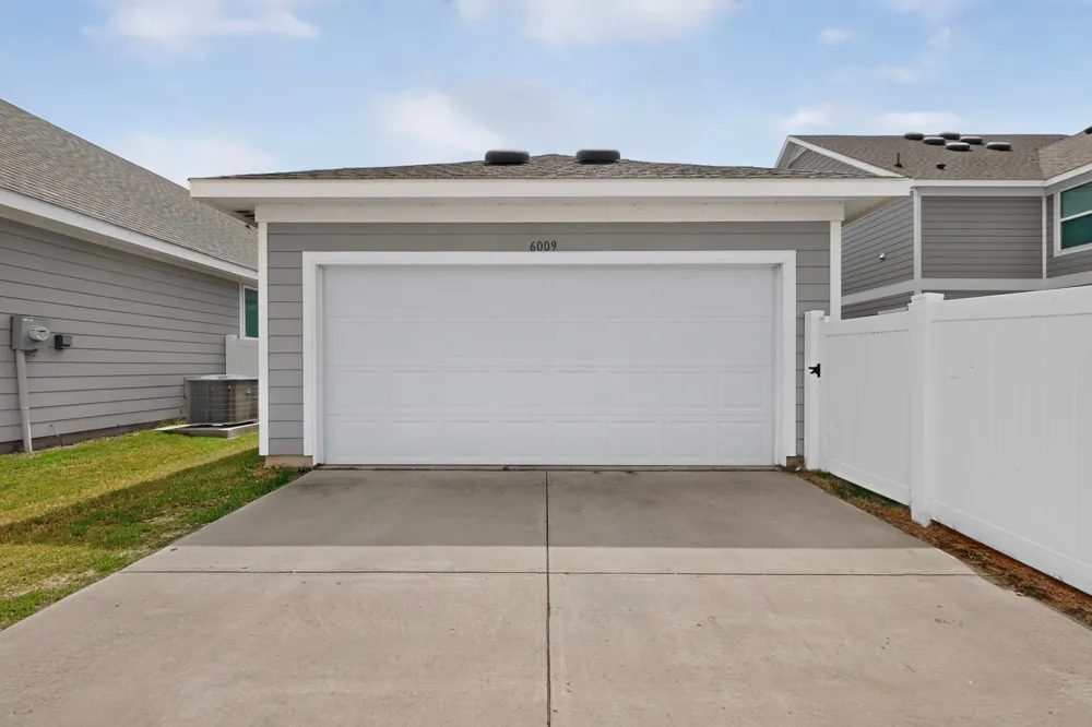 6009 Driscoll Lane Providence Village, TX 76227