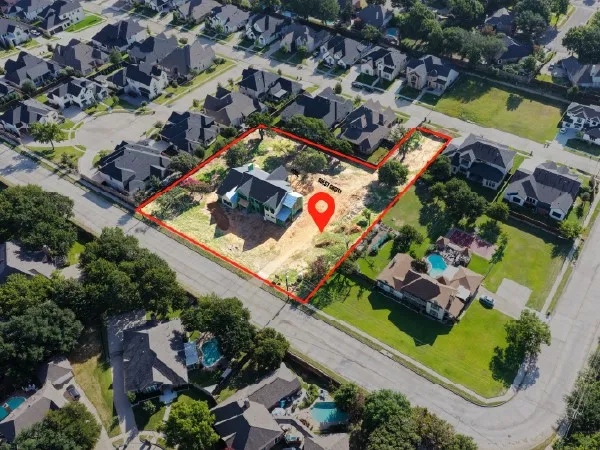 8459 Shady Grove Road North Richland Hills, TX 76182