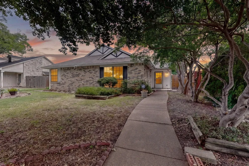 4625 Nervin Street The Colony, TX 75056